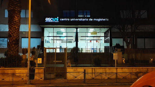 Escuni