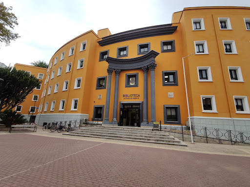 Universidad de Murcia. Área de Contratación, Patrimonio y Servicios