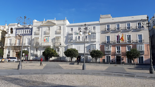 Universidad Nacional de Educación A Distancia