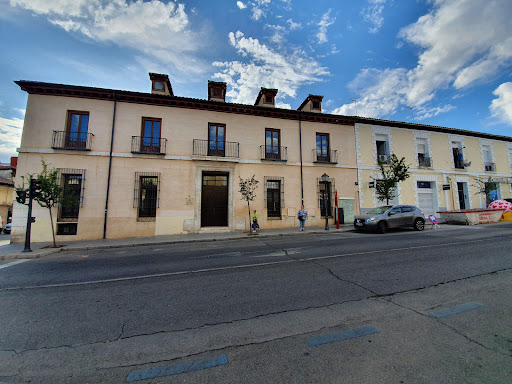 Universidad Rey Juan Carlos - Campus de Aranjuez-Gobernador