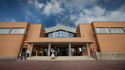 EUPLA - La Universidad de la Ingeniería