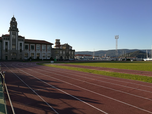 Escuela Naval Militar