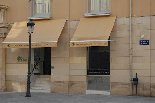 Universidad Católica de Valencia (Oficina de Nuevos Alumnos)